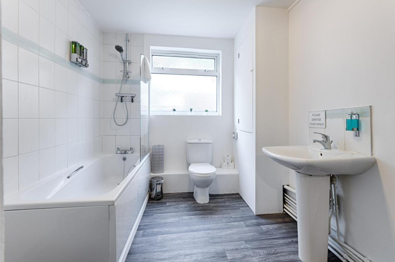 City Centre, Parking, Smart Tv'S In All Rooms Свонсі Екстер'єр фото