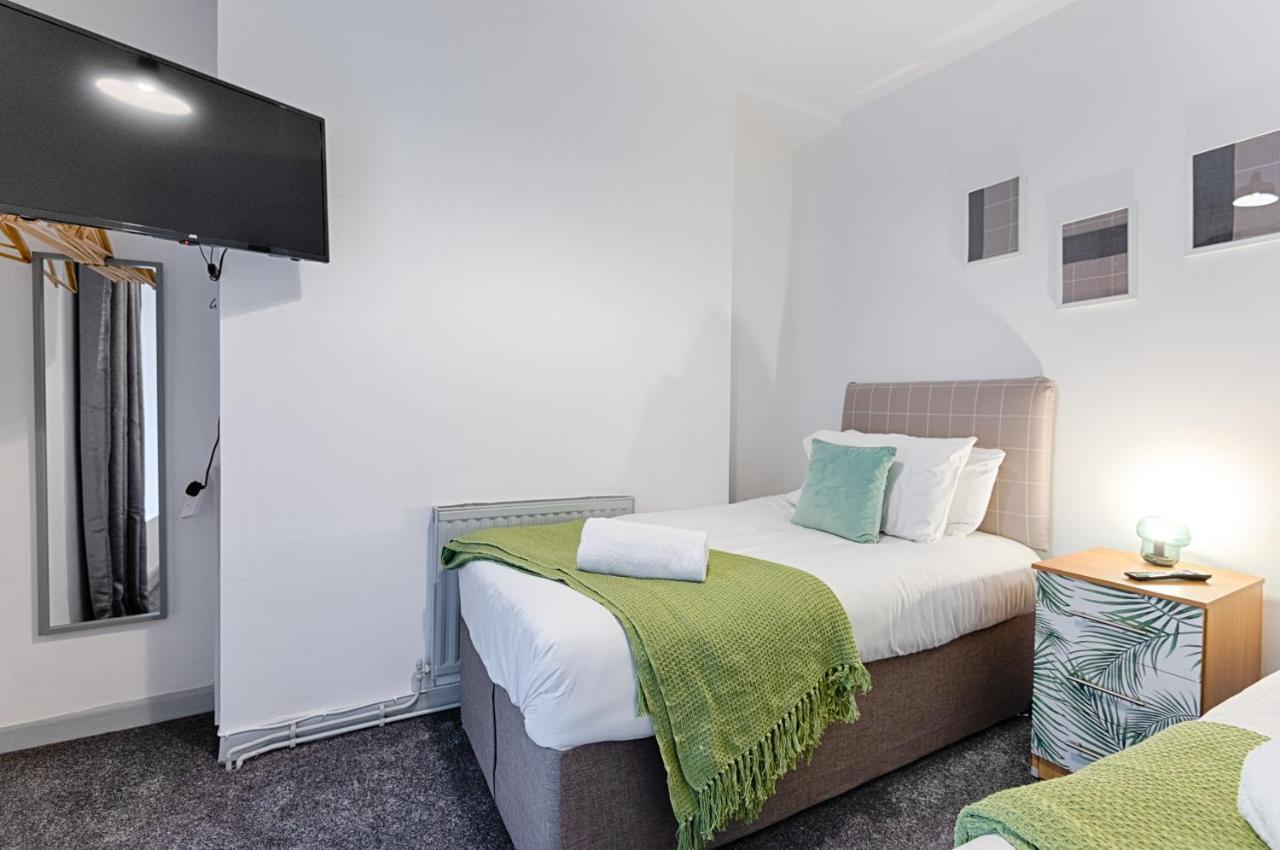City Centre, Parking, Smart Tv'S In All Rooms Свонсі Екстер'єр фото