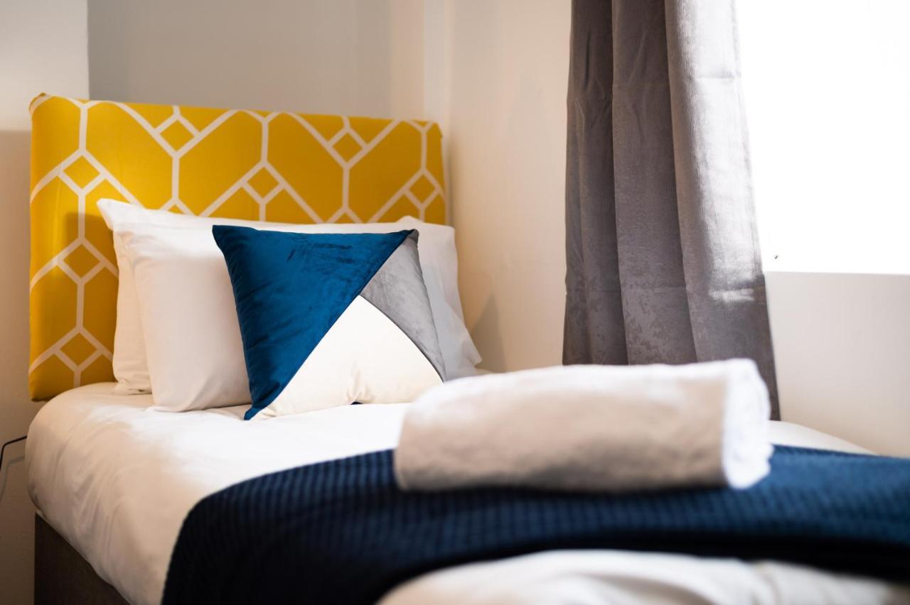 City Centre, Parking, Smart Tv'S In All Rooms Свонсі Екстер'єр фото