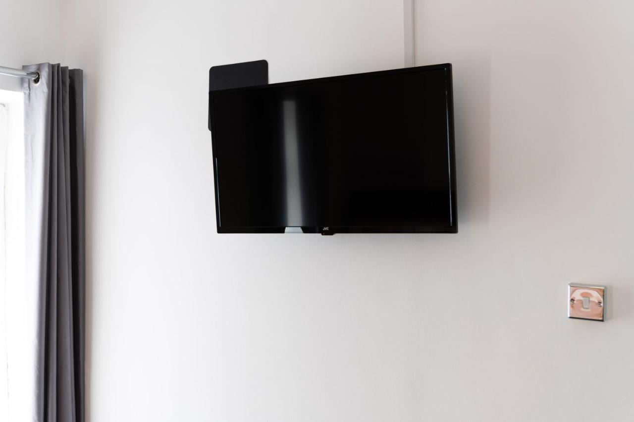 City Centre, Parking, Smart Tv'S In All Rooms Свонсі Екстер'єр фото