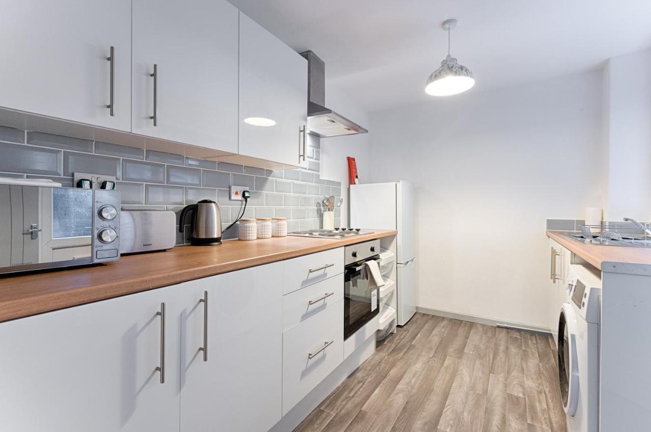 City Centre, Parking, Smart Tv'S In All Rooms Свонсі Екстер'єр фото